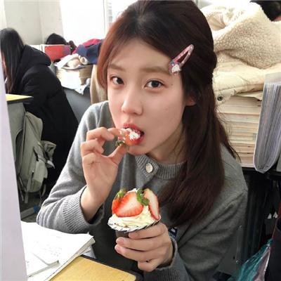 恋爱要在世界征服后